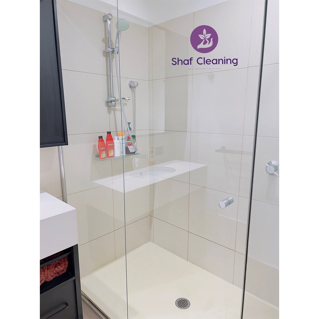 Spring House Cleaning (Deep Cleaning + Window cleaning)