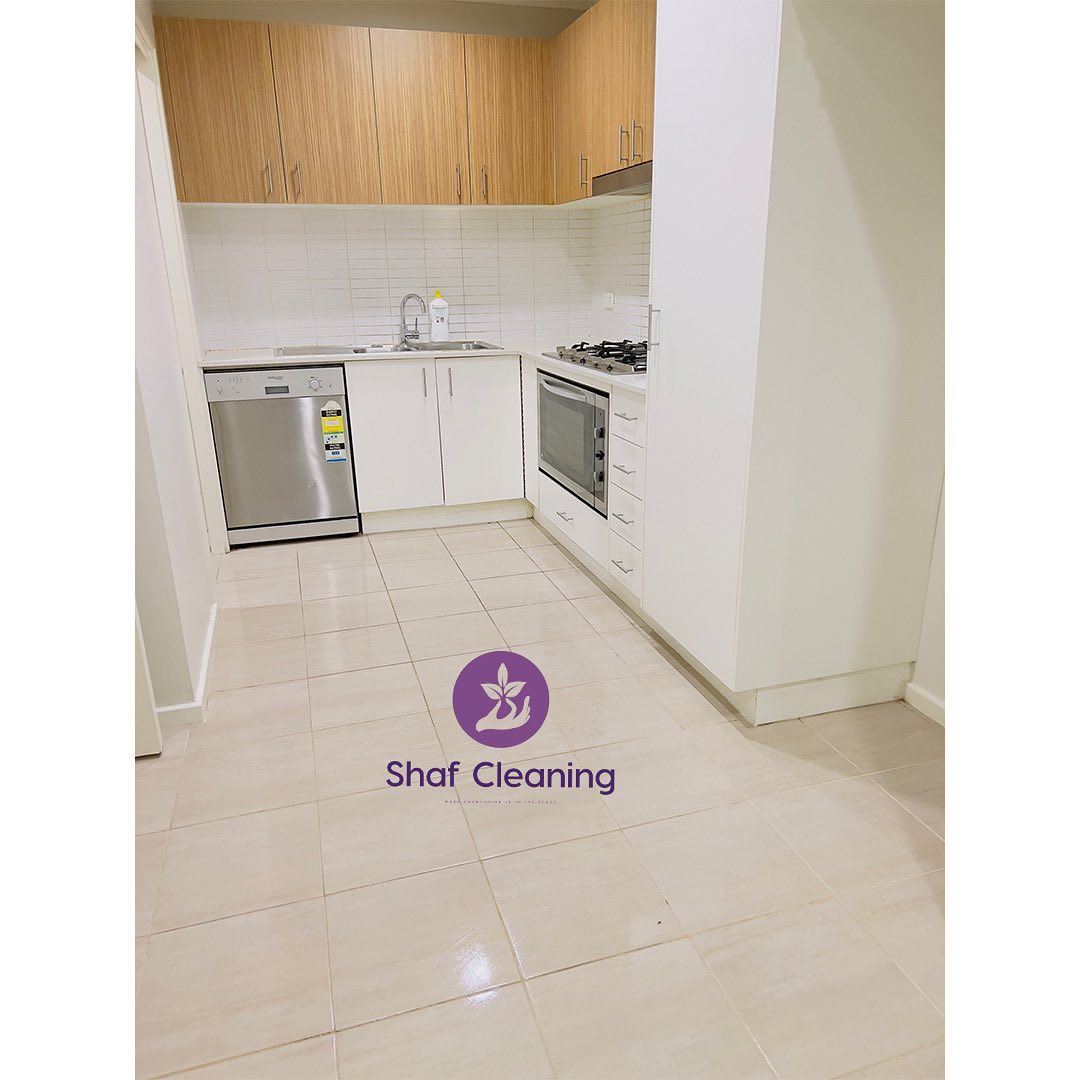 Spring House Cleaning (Deep Cleaning + Window cleaning)