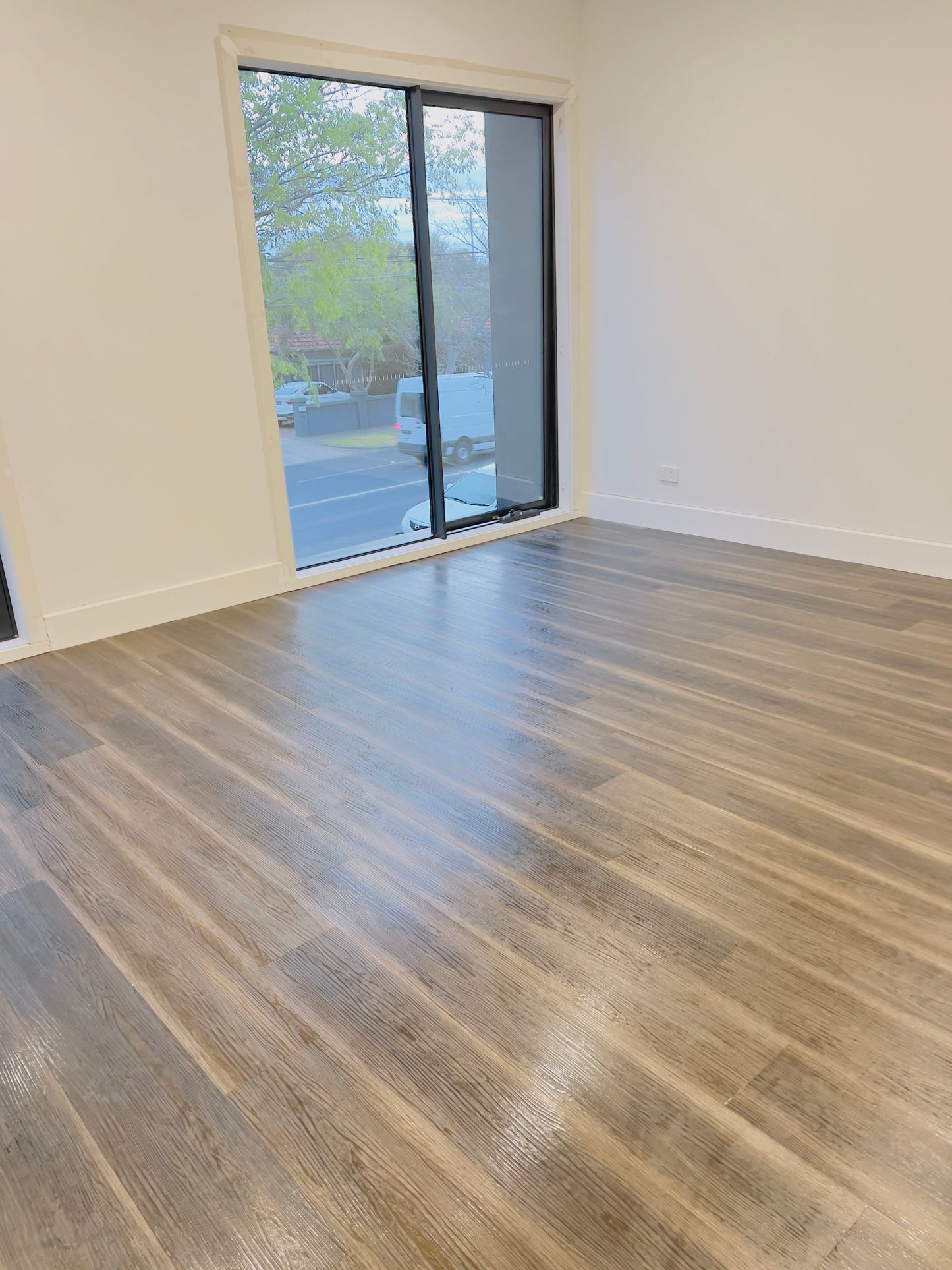 Spring House Cleaning (Deep Cleaning + Window cleaning)